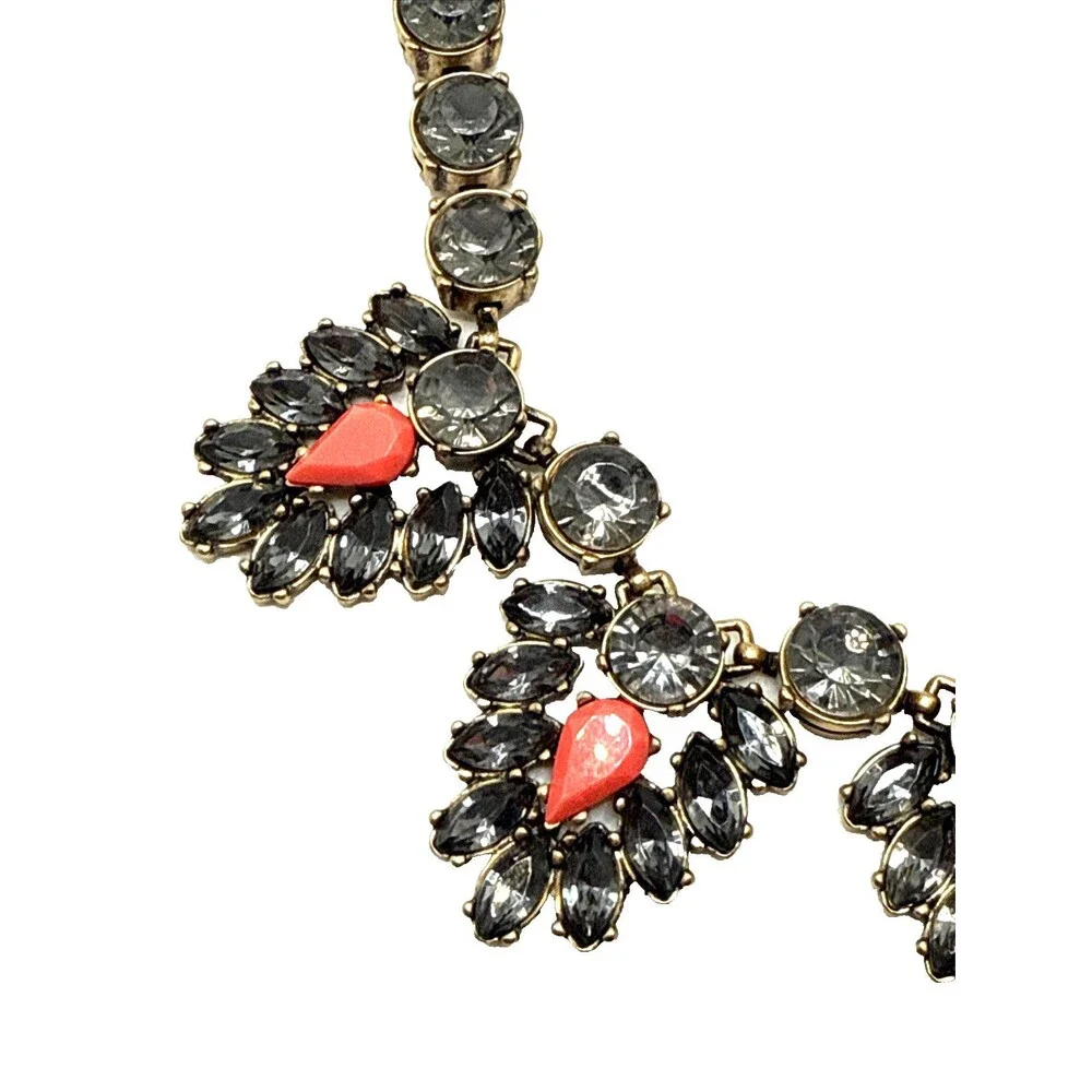 NWOT J. Crew Bib Necklace Gray Smoky Crystal Coral Pink Riviere Rivoli 20